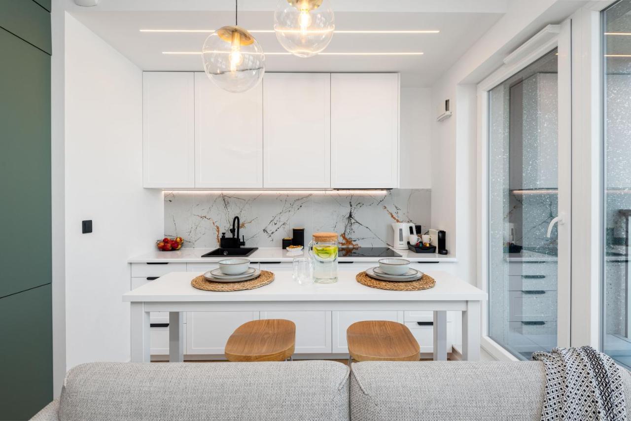 Kairos Apartments - Tower Premium - Silownia, Sauna, Scisle Centrum Катовице Экстерьер фото