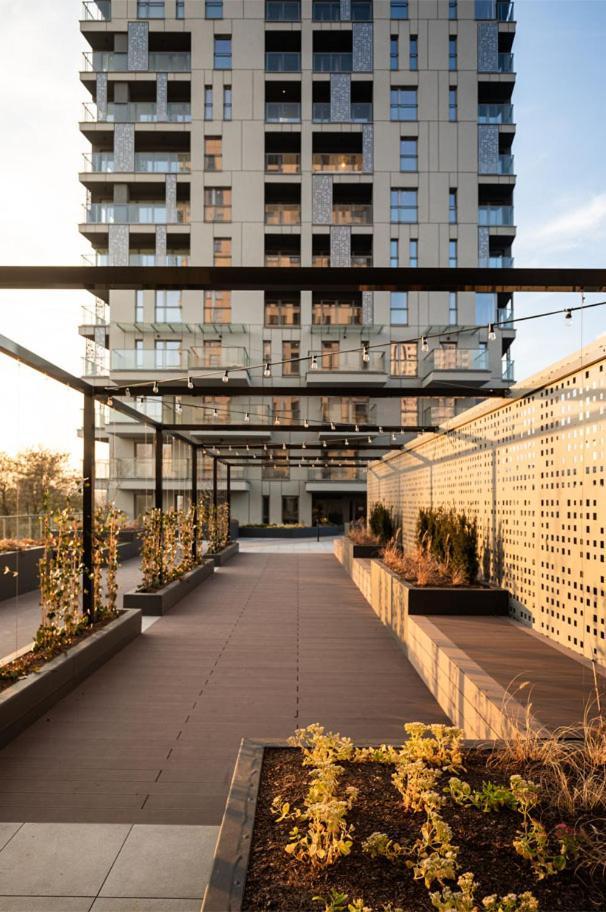 Kairos Apartments - Tower Premium - Silownia, Sauna, Scisle Centrum Катовице Экстерьер фото
